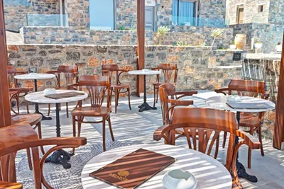 Royal Marmin Bay Boutique & Art Hotel