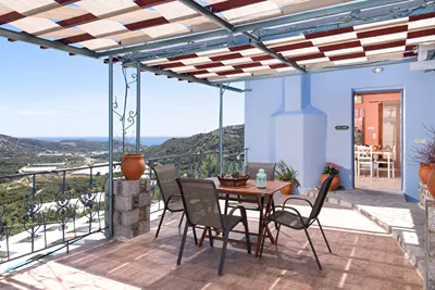 Sarakinas Residences