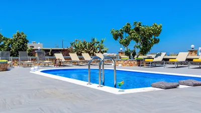 MONOLiTHIA Santorini