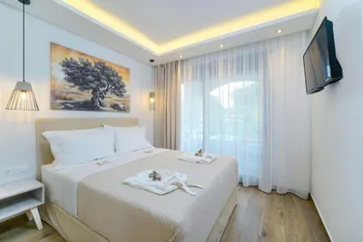 MARIA ELENA SUITES THASSOS