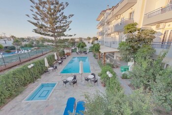 Marirena Hotel