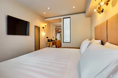 Enorme Epavli Urban Living