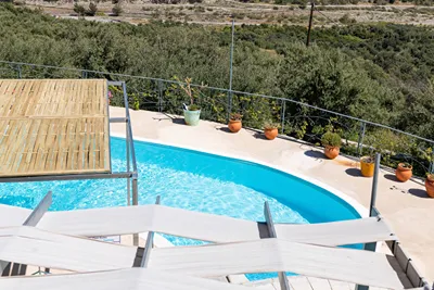 Sarakinas Residences