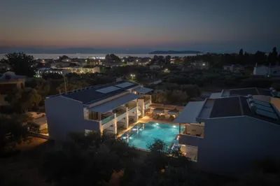 Alora Luxury Suites