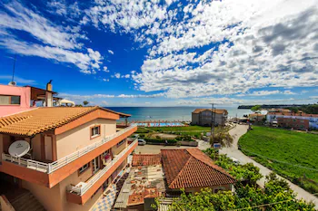 Porto Planos Beach Hotel