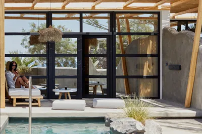 Oscar Beachfront Suites