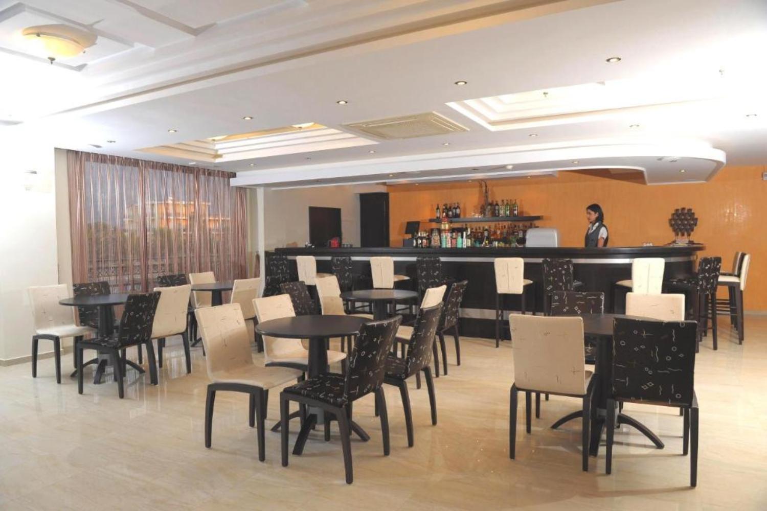 Vantaris Palace Hotel