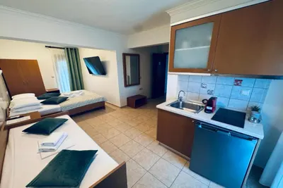 Anassa Studios
