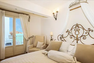 Villa Isabella Studios & Suites