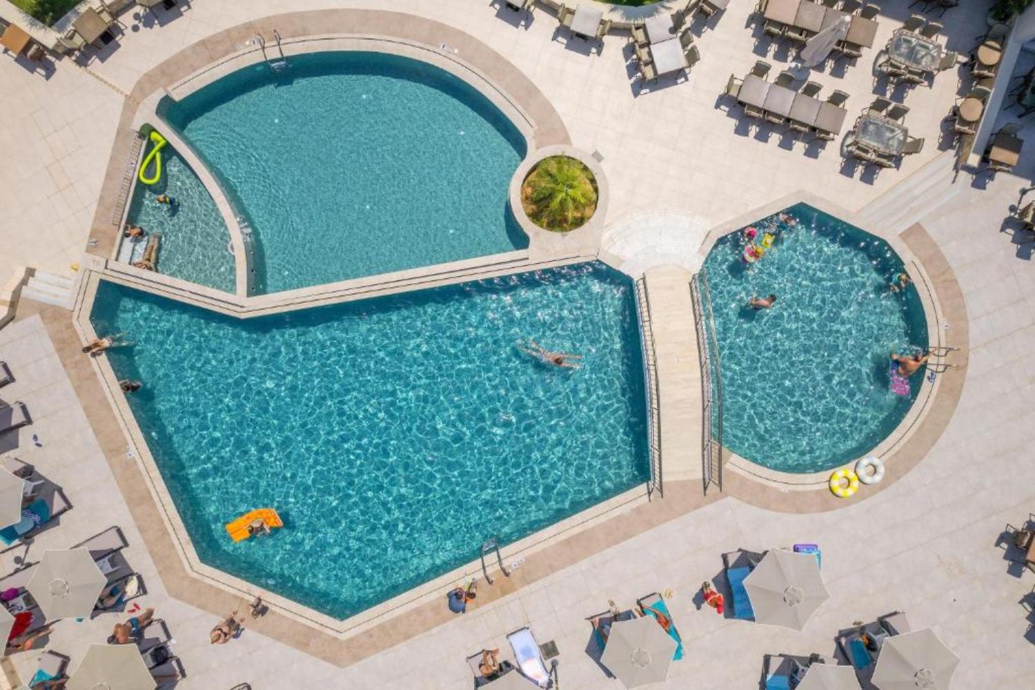 Vantaris Palace Hotel