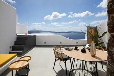 Allure Breeze Suites