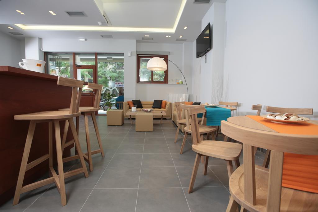 Meni Apartments Hotel