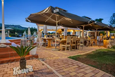 Nikos Apartments Stalis