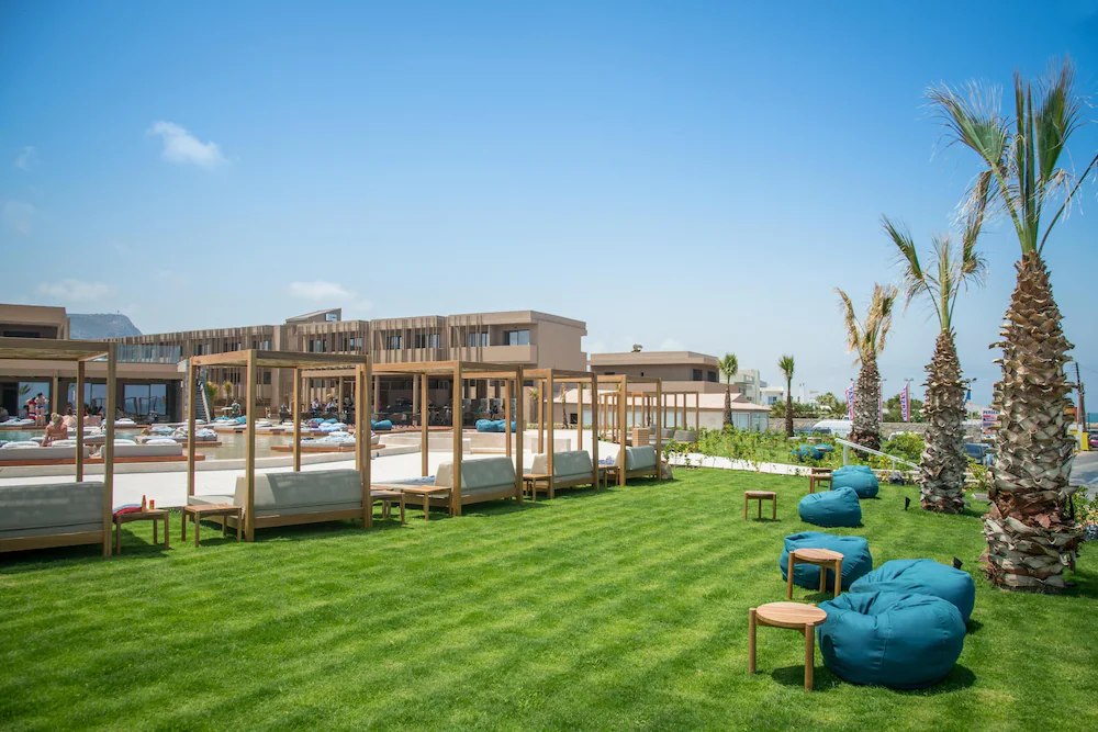 Senseana Sea Side Resort & Spa