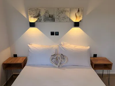 Kapahi Suites Apartments