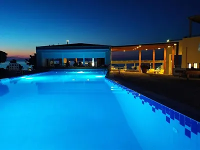 Yria Beach Hotel