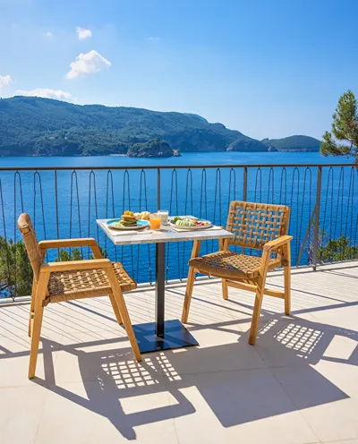 Akrotiri Beach Hotel