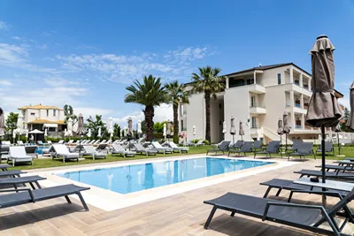 Mythic Summer Hotel