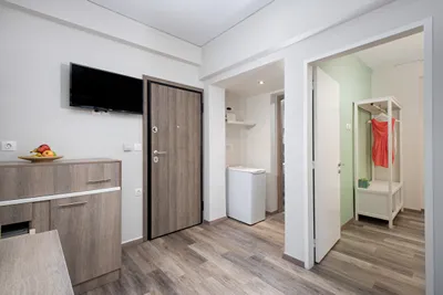 Enattica Syntagma Living