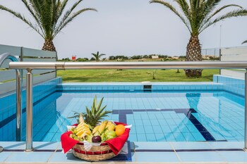 Vantaris Palace Hotel
