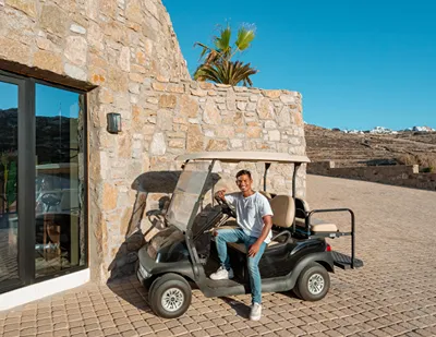 Ftelia Black Villas