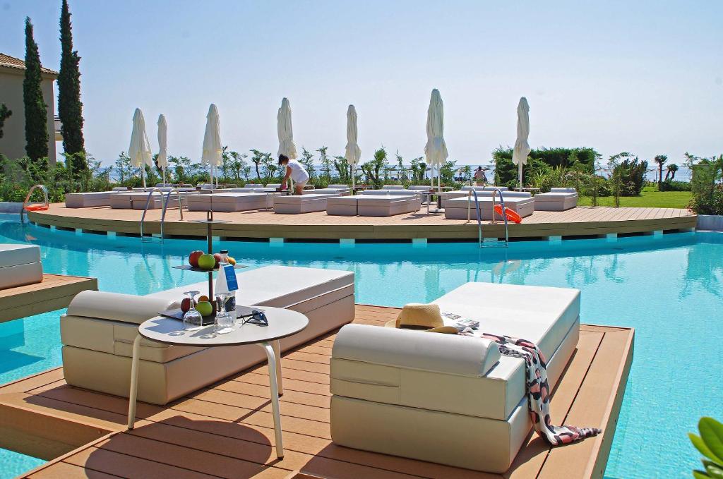 Mediterranean Village Hotel & Spa