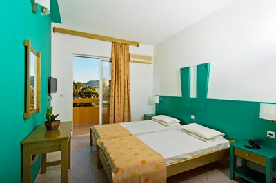 TRIANTA HOTEL APARTMENTS