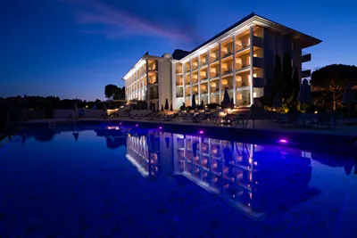 Avalon Palace Hotel