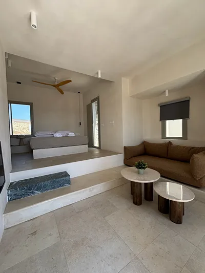 Pentanemi Folegandros