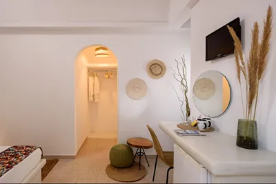 Cal Day Rooms Santorini