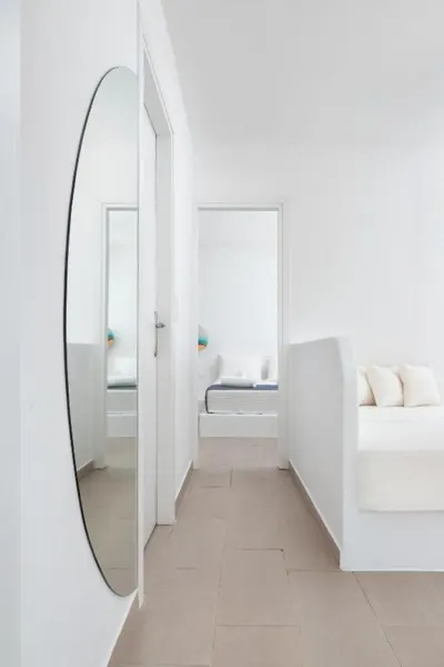 Voca Hotel & Suites