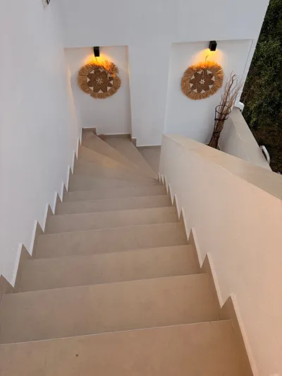 Kapahi Suites Apartments