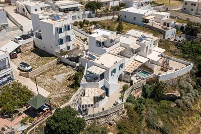 Vira Vivere Houses
