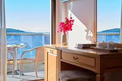 GREEK PRIDE EVLOGIA SEASIDE