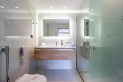 Athina Palace Resort & Spa