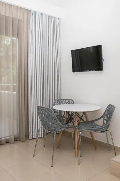 Gmare Studios And Apartments