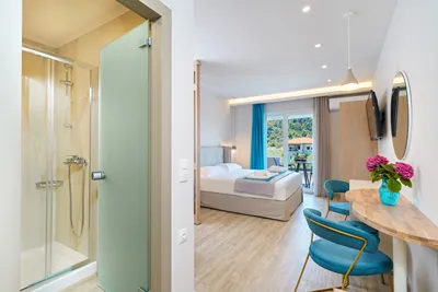 Iliomagic Luxury Suites