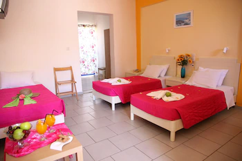 Triton Hotel