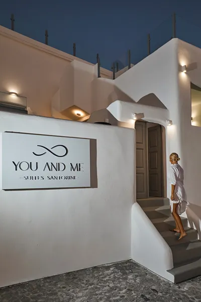 You and Me Suites Santorini