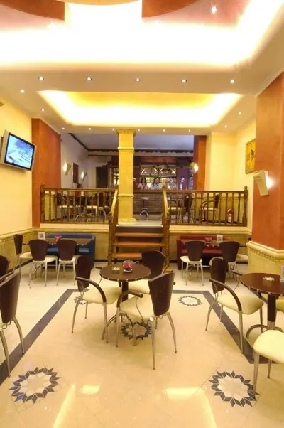 Argo Hotel
