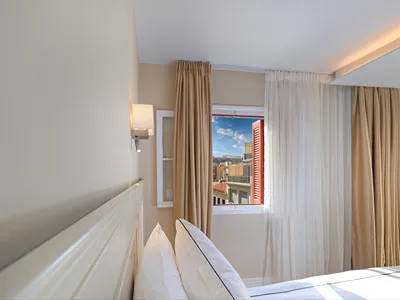 Vrachos Athens Suites