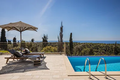 Villa Karmaniolos