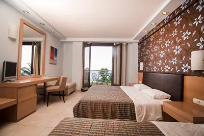 Mistral Seaside Hotel