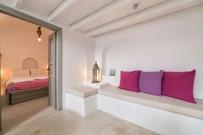Kampanario Villa Santorini