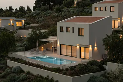 Olive Grove Suites - Villas with Private Pools and Garden