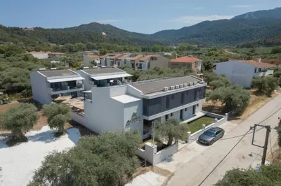 Alora Luxury Suites