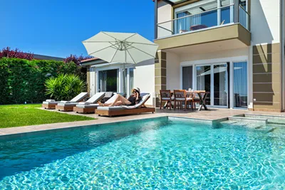 Sunny Villas Resort and Spa