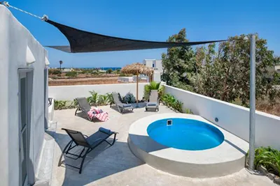 Sun Springs Suites Santorini
