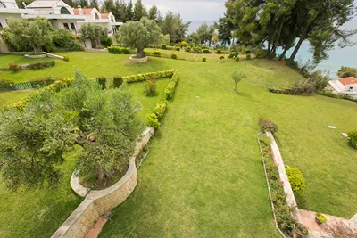 FLH - Halkidiki Properties
