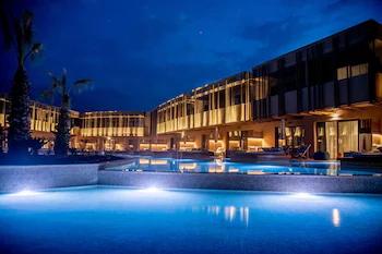 Senseana Sea Side Resort & Spa